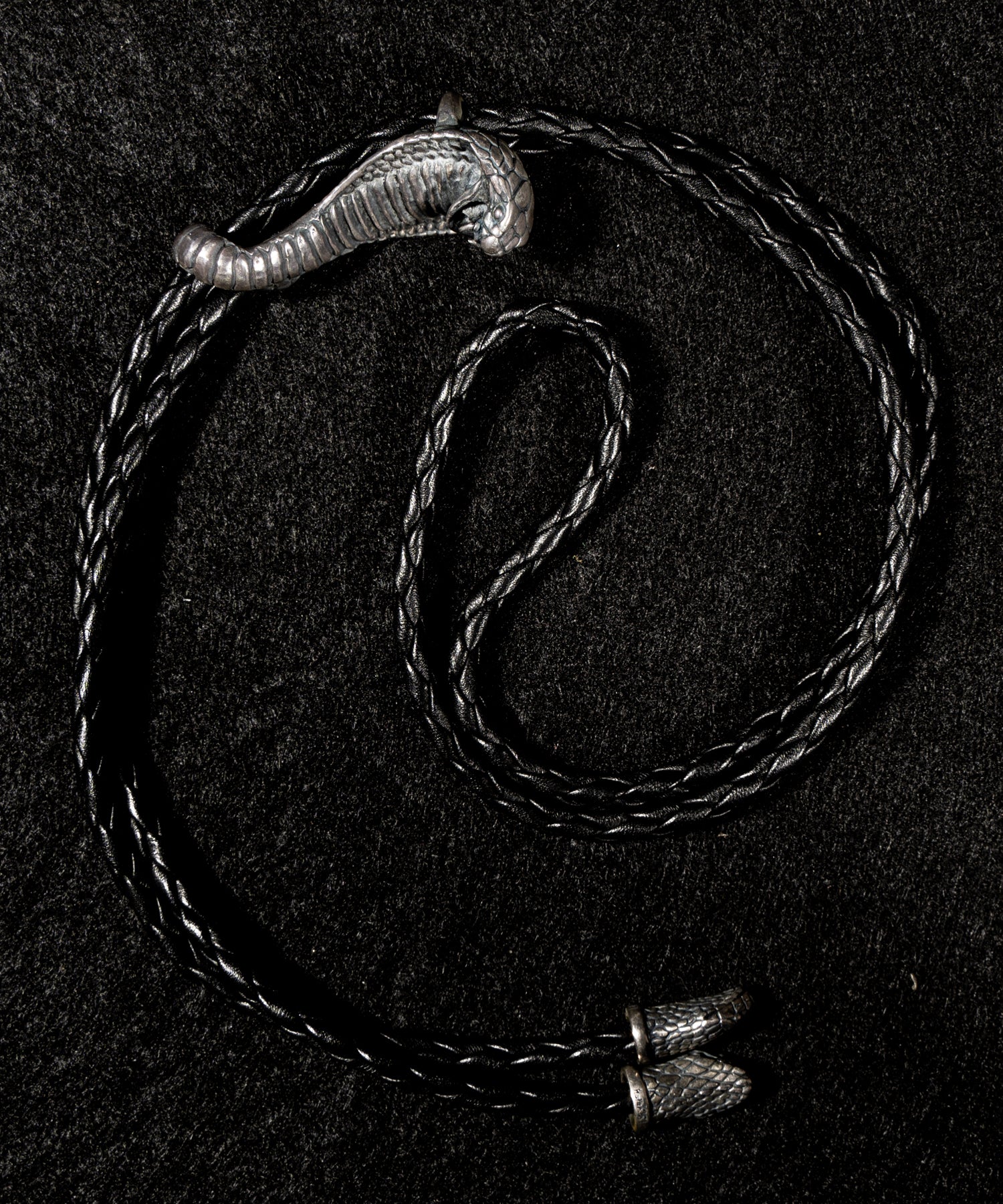 haraKIRI(ハラキリ)一点もの One Piece Cobra Loop Tie