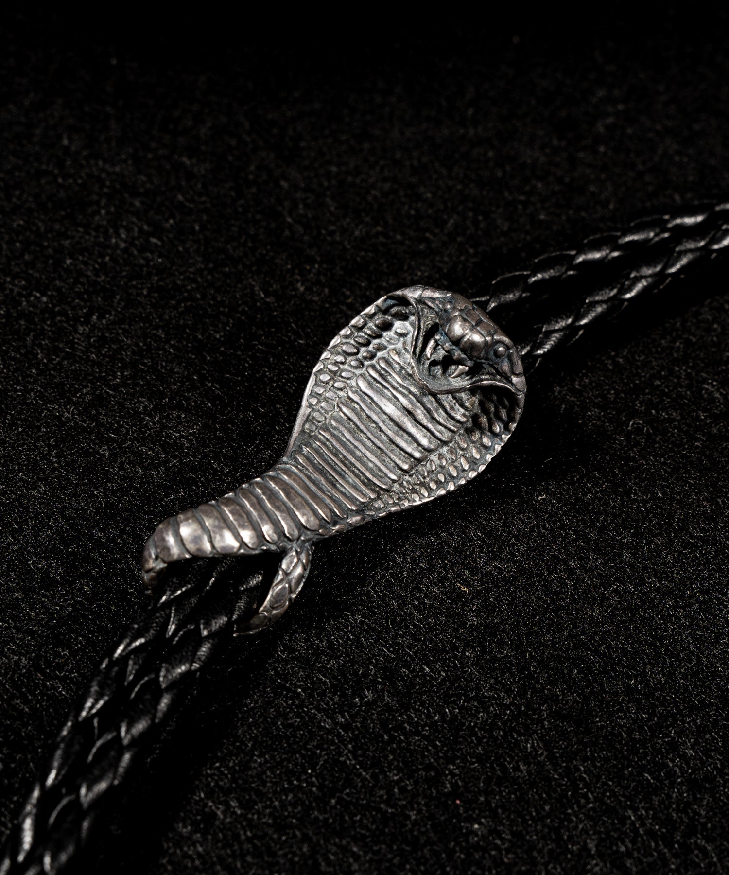 haraKIRI(ハラキリ)一点もの One Piece Cobra Loop Tie