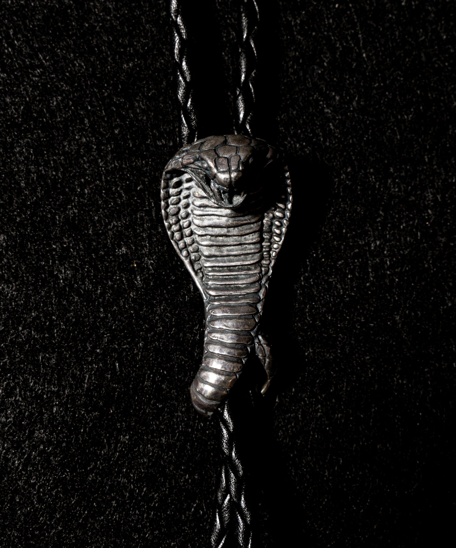 haraKIRI(ハラキリ)一点もの One Piece Cobra Loop Tie