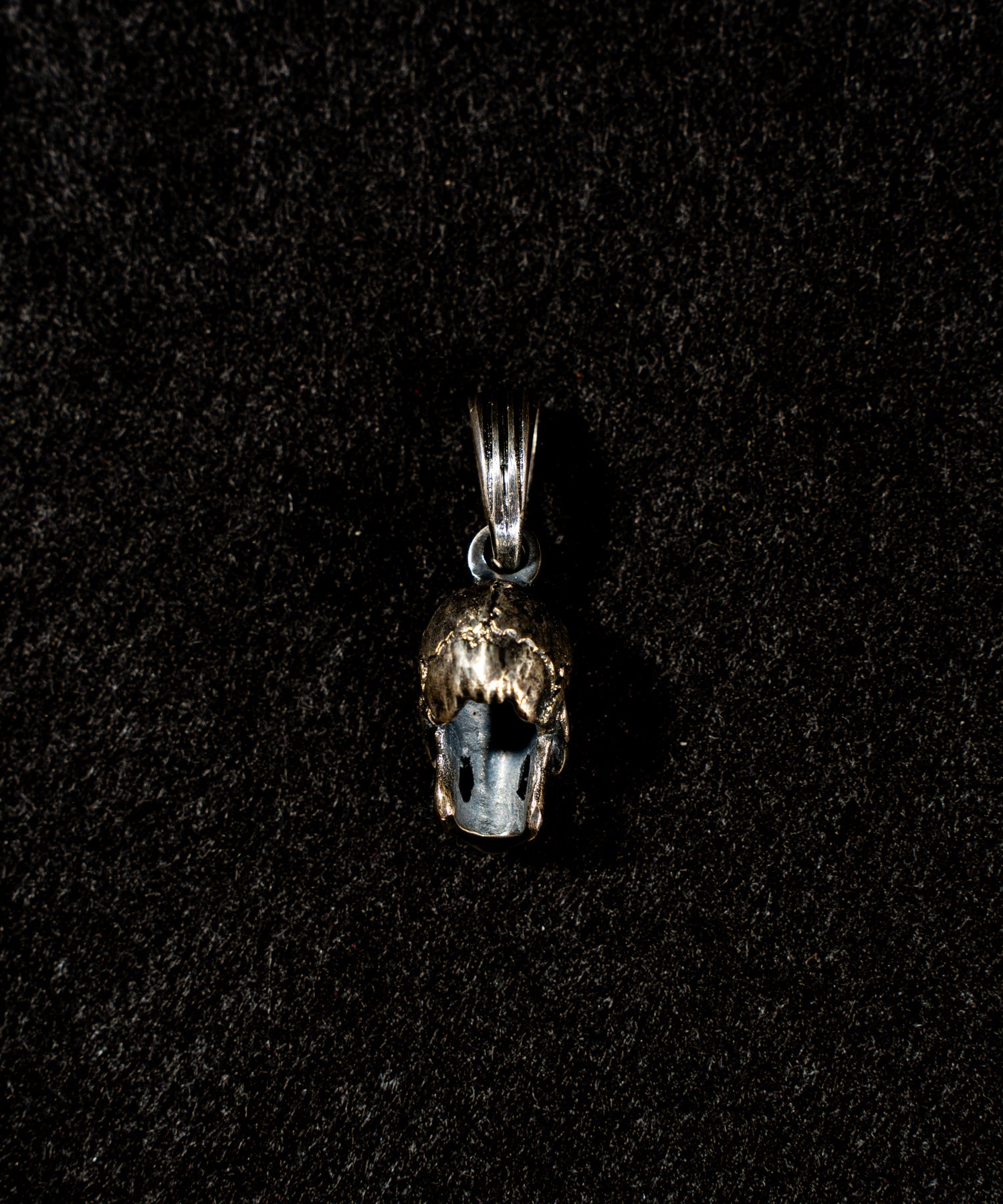 JUNK SMITH (ジャンクスミス)Funky Skull Head Pendant 【Silver】