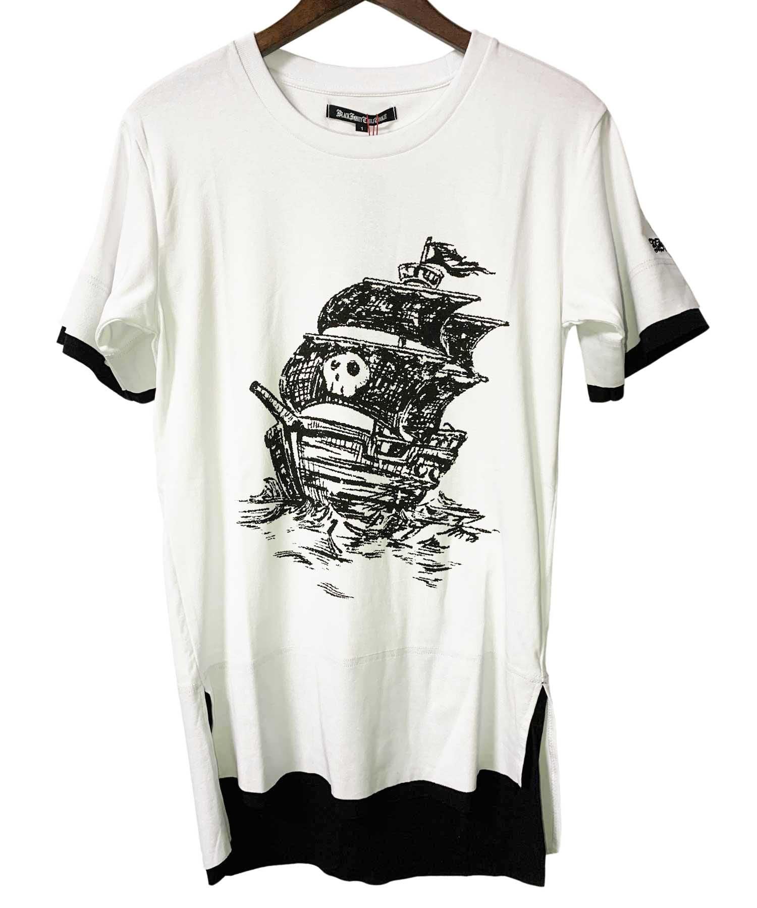 BLACK HONEY CHILI COOKIE(ブラックハニーチリクッキー)Pirate Ship Tee 【White】