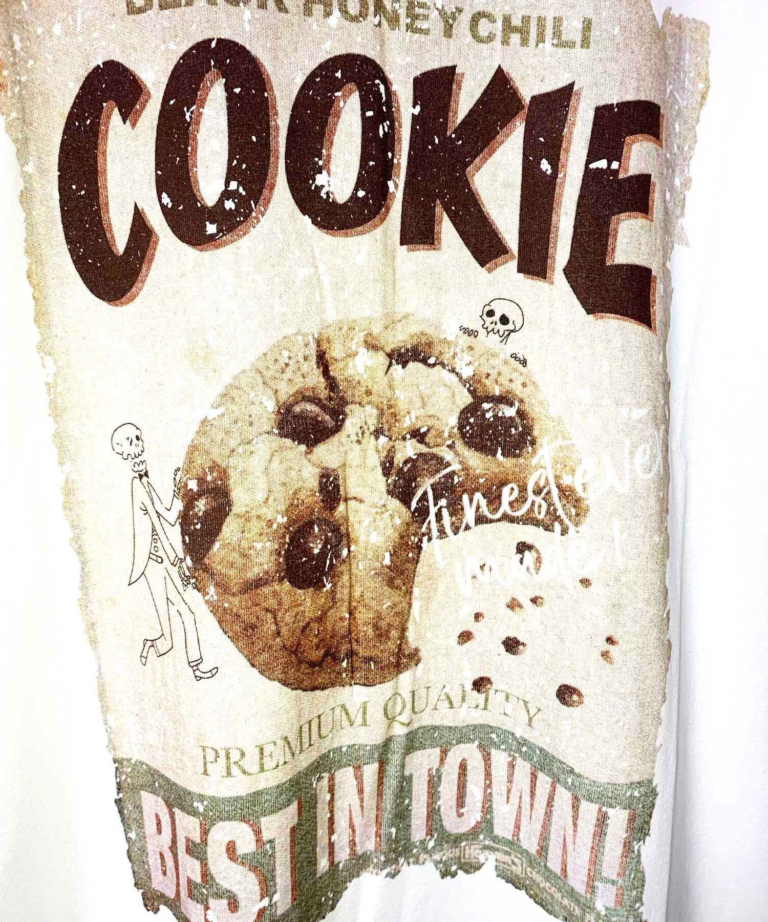 BLACK HONEY CHILI COOKIE(ブラックハニーチリクッキー)Cookie Tee 【White】