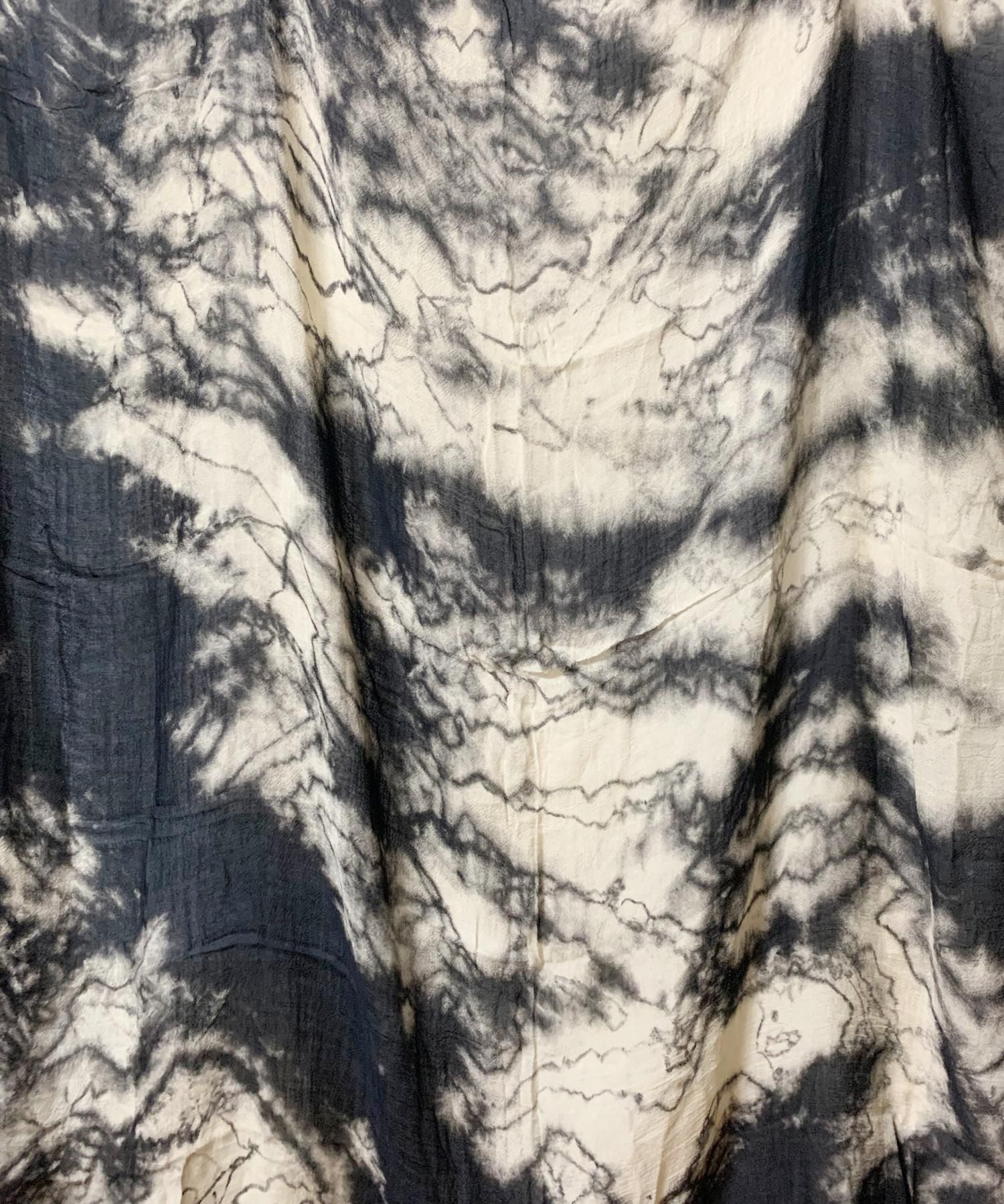 KMRii(ケムリ)Tie Dye Square Stole