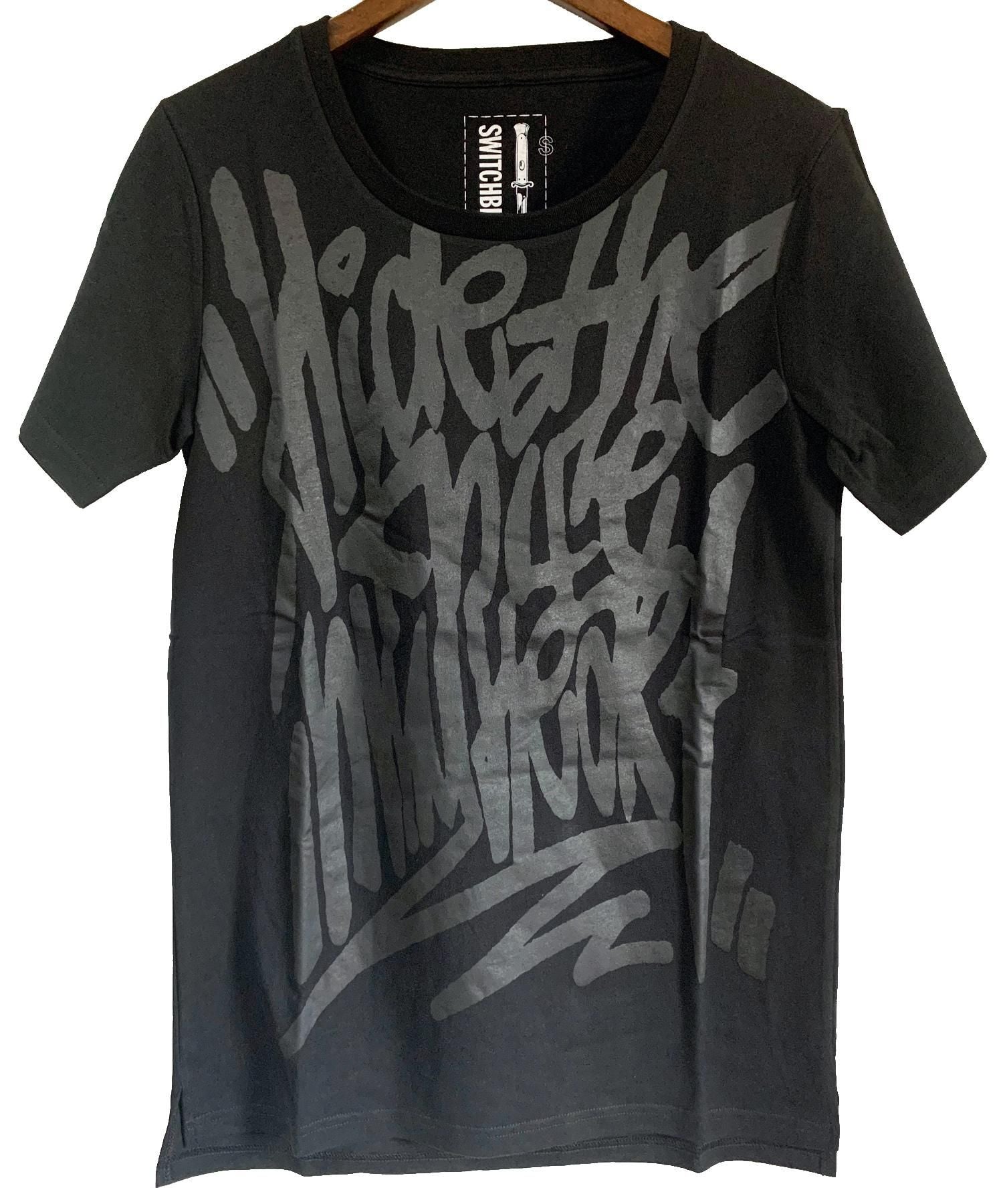 SWITCHBLADE (スイッチブレード) H.K.M.H TEE 【BLACK】