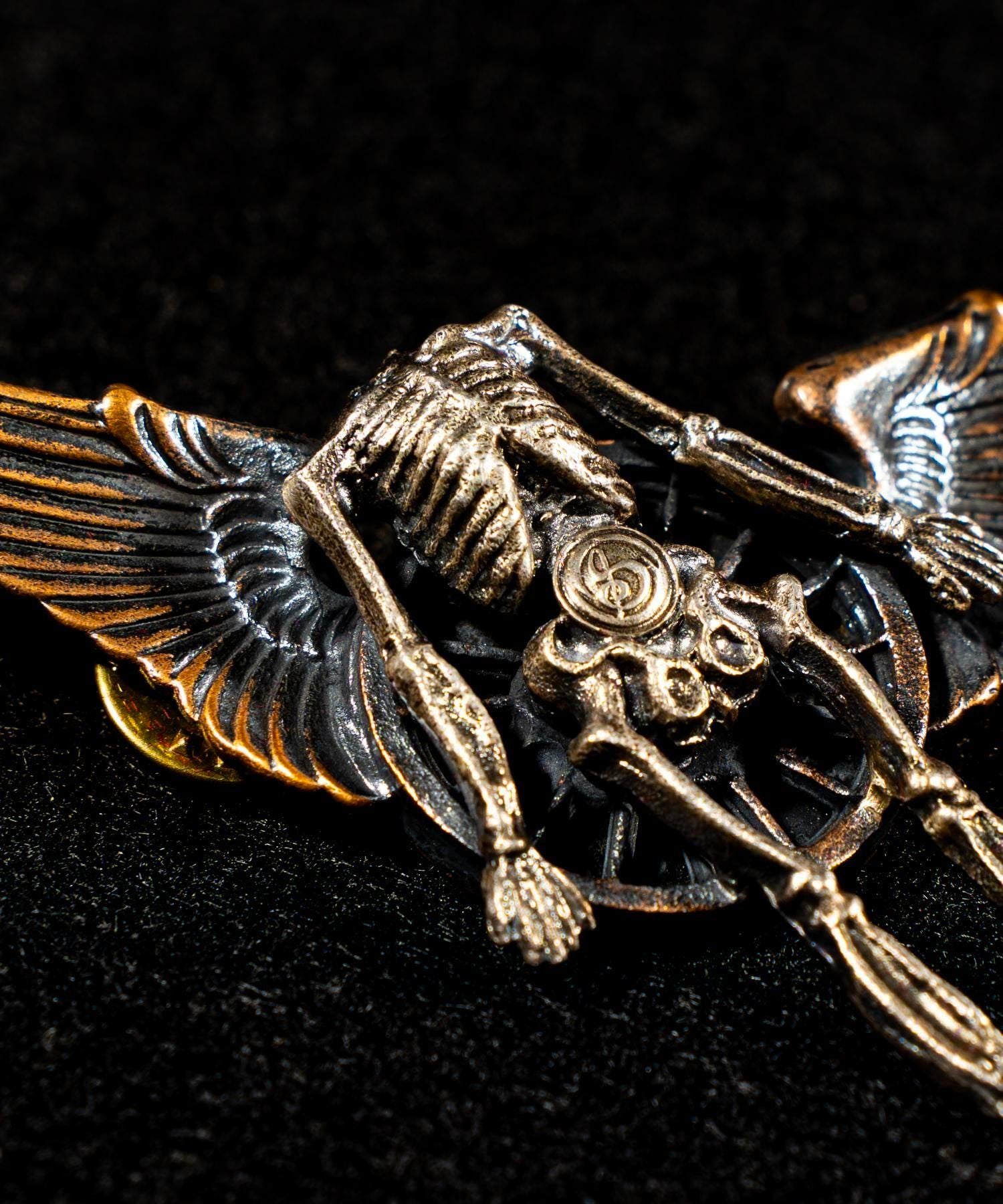 JUNK SMITH (ジャンクスミス)Flying Nutty Doll Pins 【Silver &Copper alloy】
