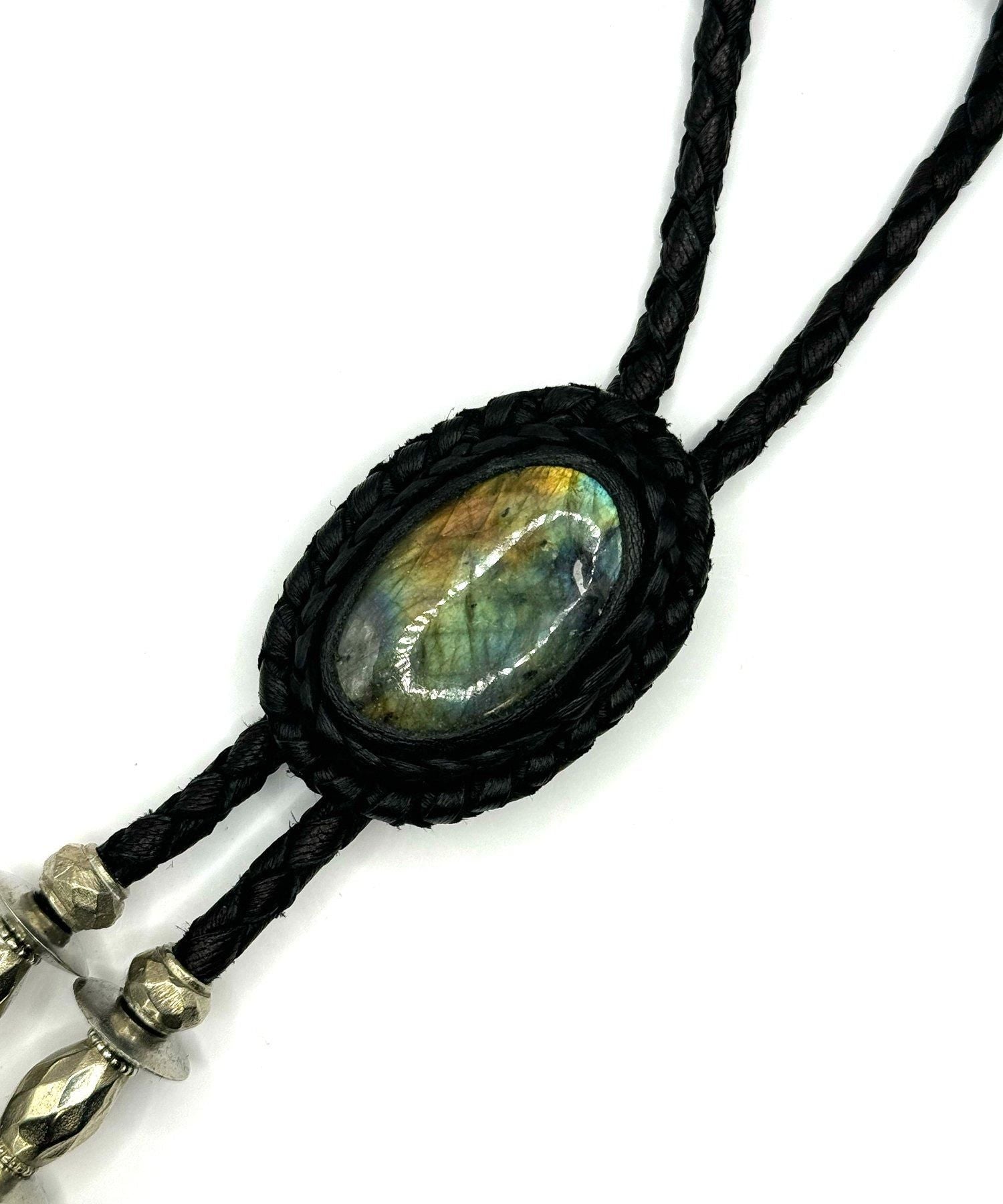 KMRii(ケムリ) Labradorite Loop Tie D