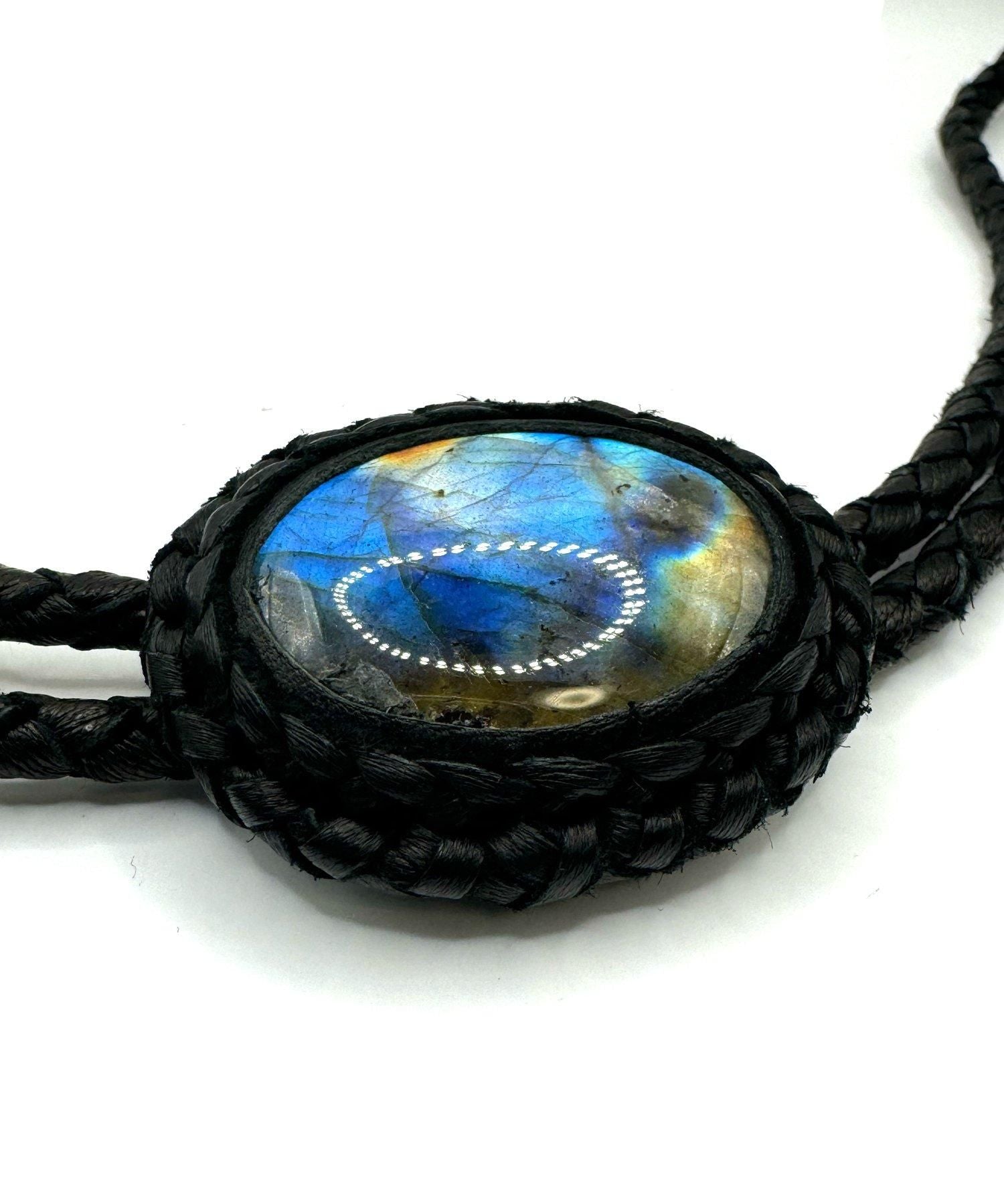 KMRii(ケムリ) Labradorite Loop Tie C