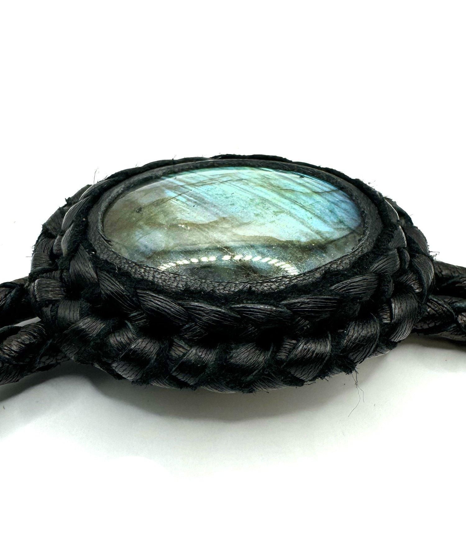 KMRii(ケムリ) Labradorite Loop Tie B