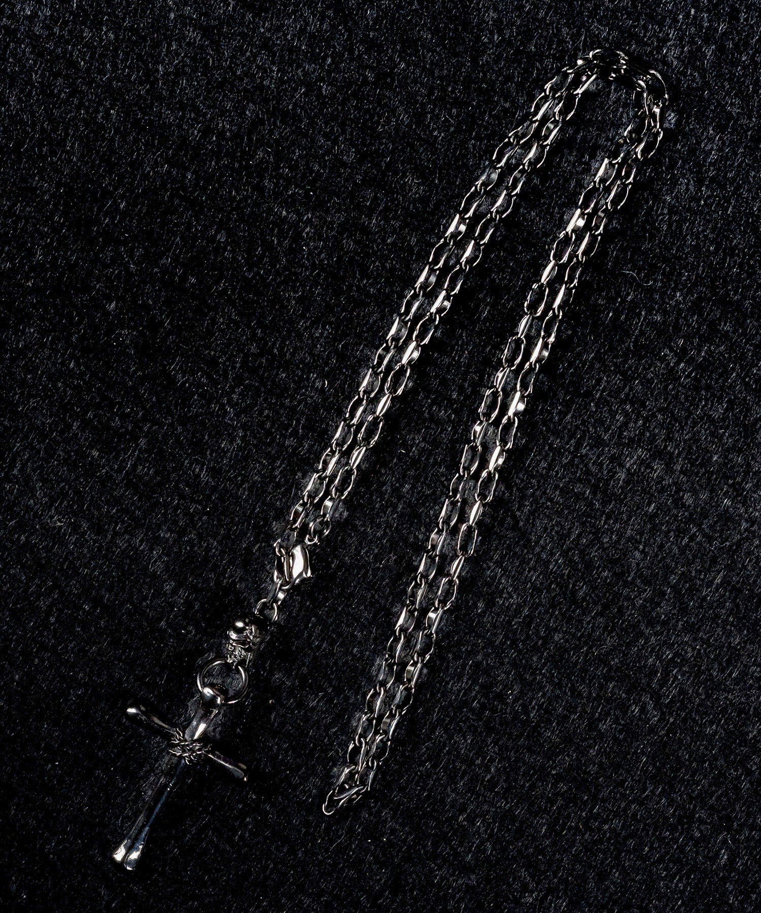 haraKIRI(ハラキリ)黒クロスペンダント