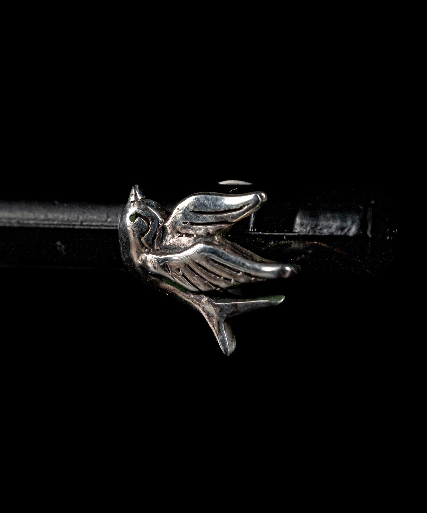 ROSH (ロッシュ)Swallow Earring Left