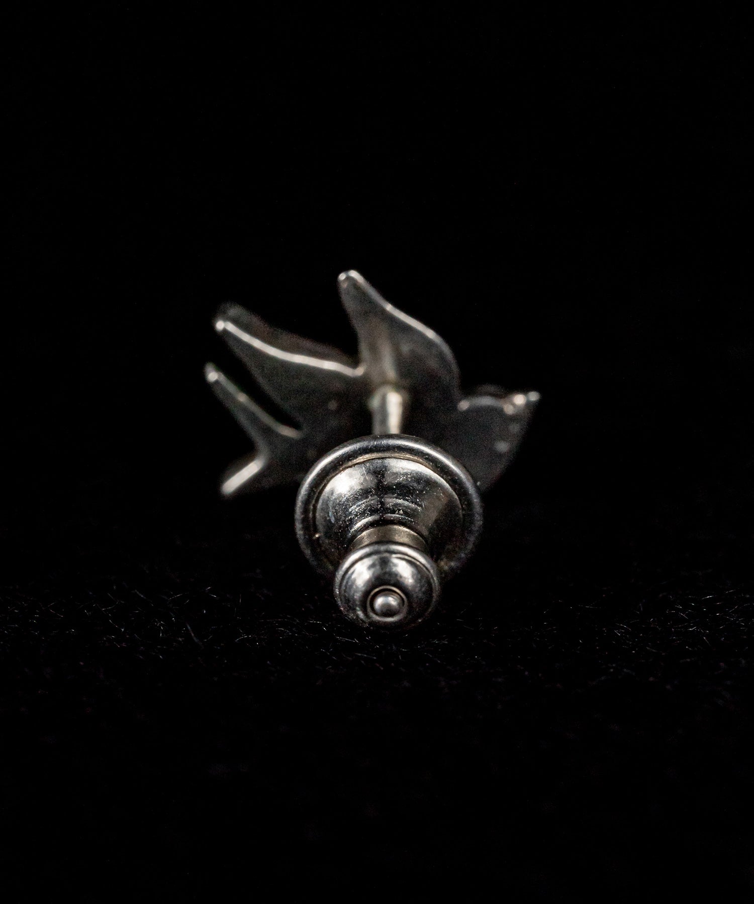 ROSH (ロッシュ)Swallow Earring Left