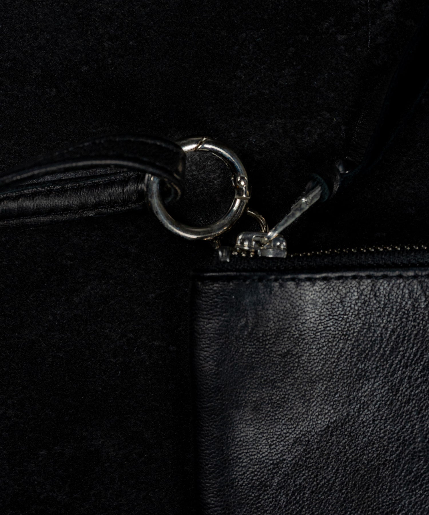KMRii(ケムリ)Drop Purse 01