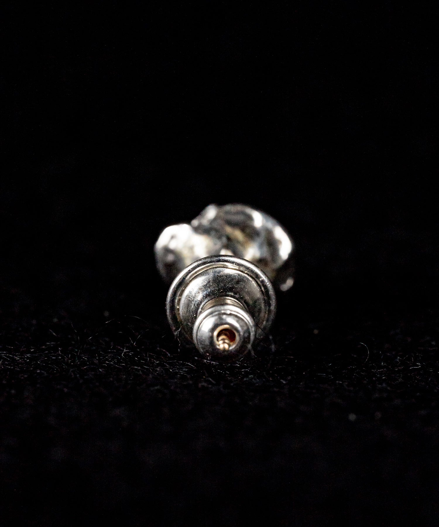 "Recoil"&co. (リコイルアンドコー)Rose Earring