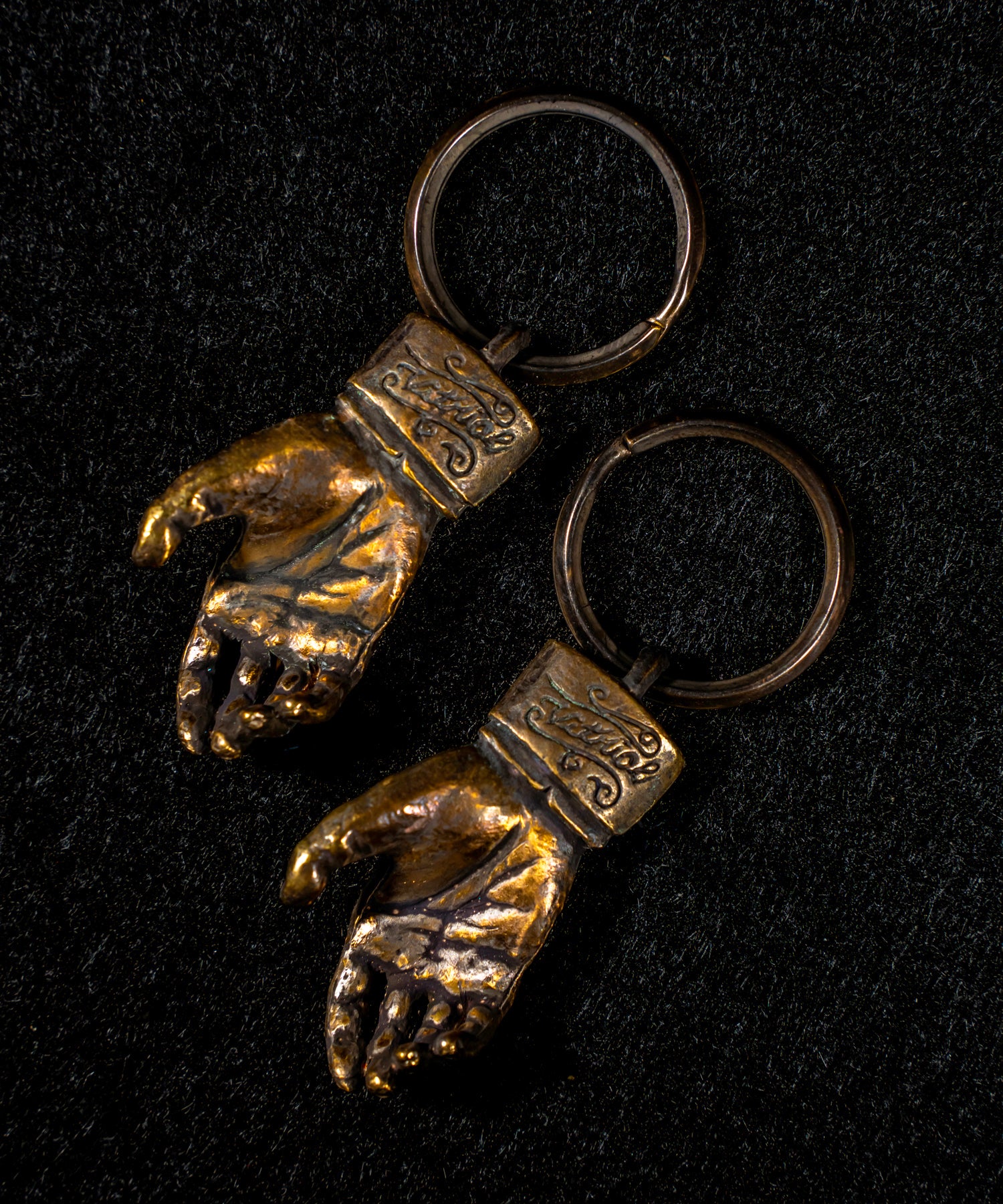 VITRIOL (ヴィトリオル)Shake Hands Keyring - Brass