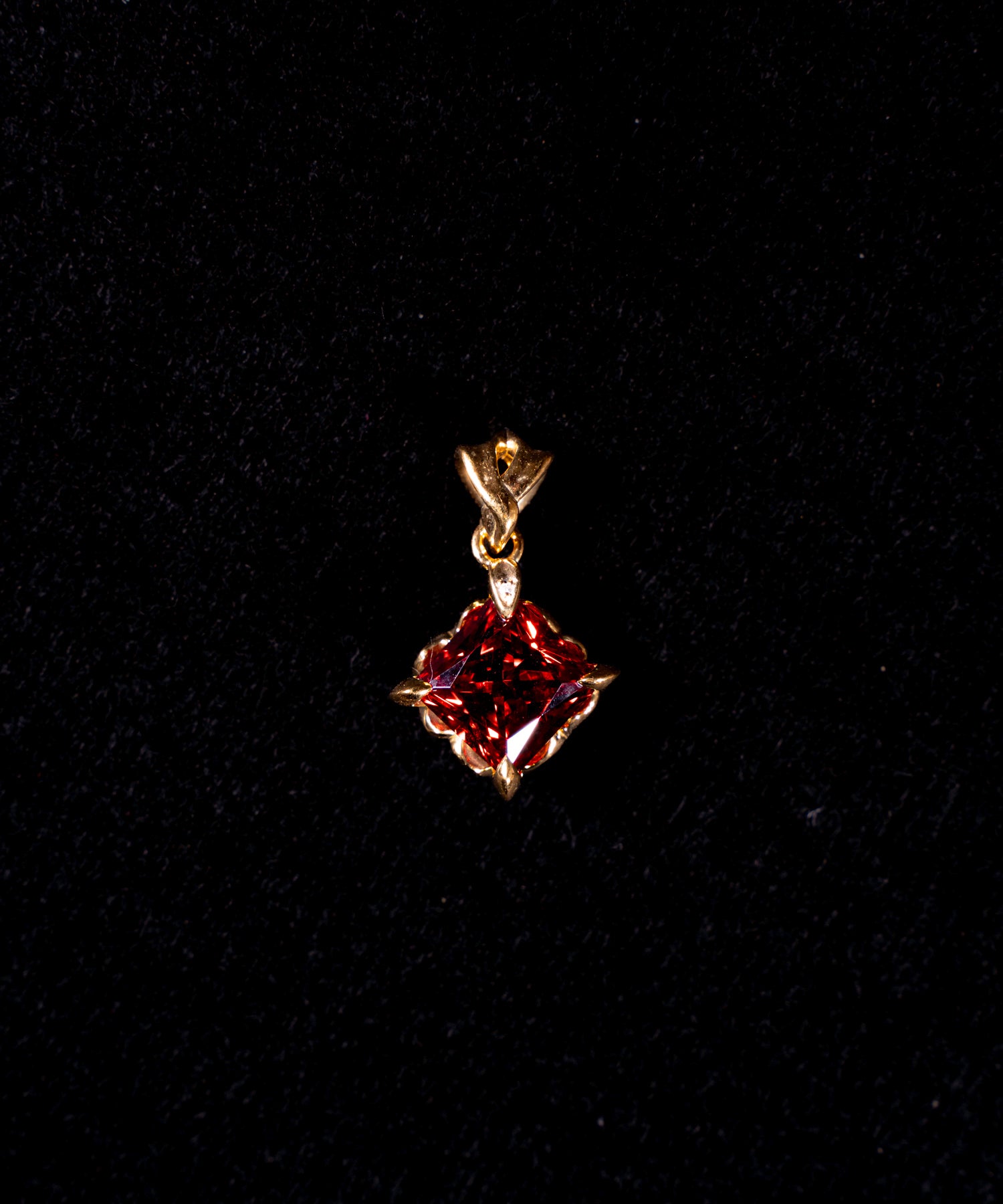 【受注生産】Lips & Tips VS(リップス&ティップス) Grace Pendant K24YGRG GCZ