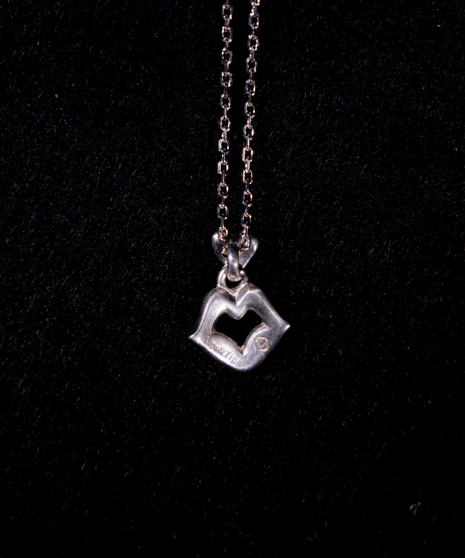 【受注生産】Lips & Tips(リップス&ティップス) HEART LIP CHARM