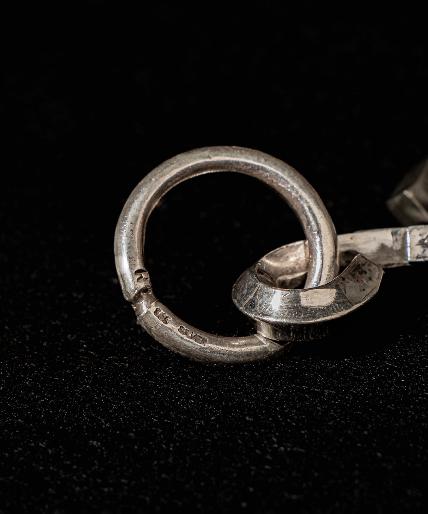 "Recoil"&co. (リコイルアンドコー)Belt loop Key Chain