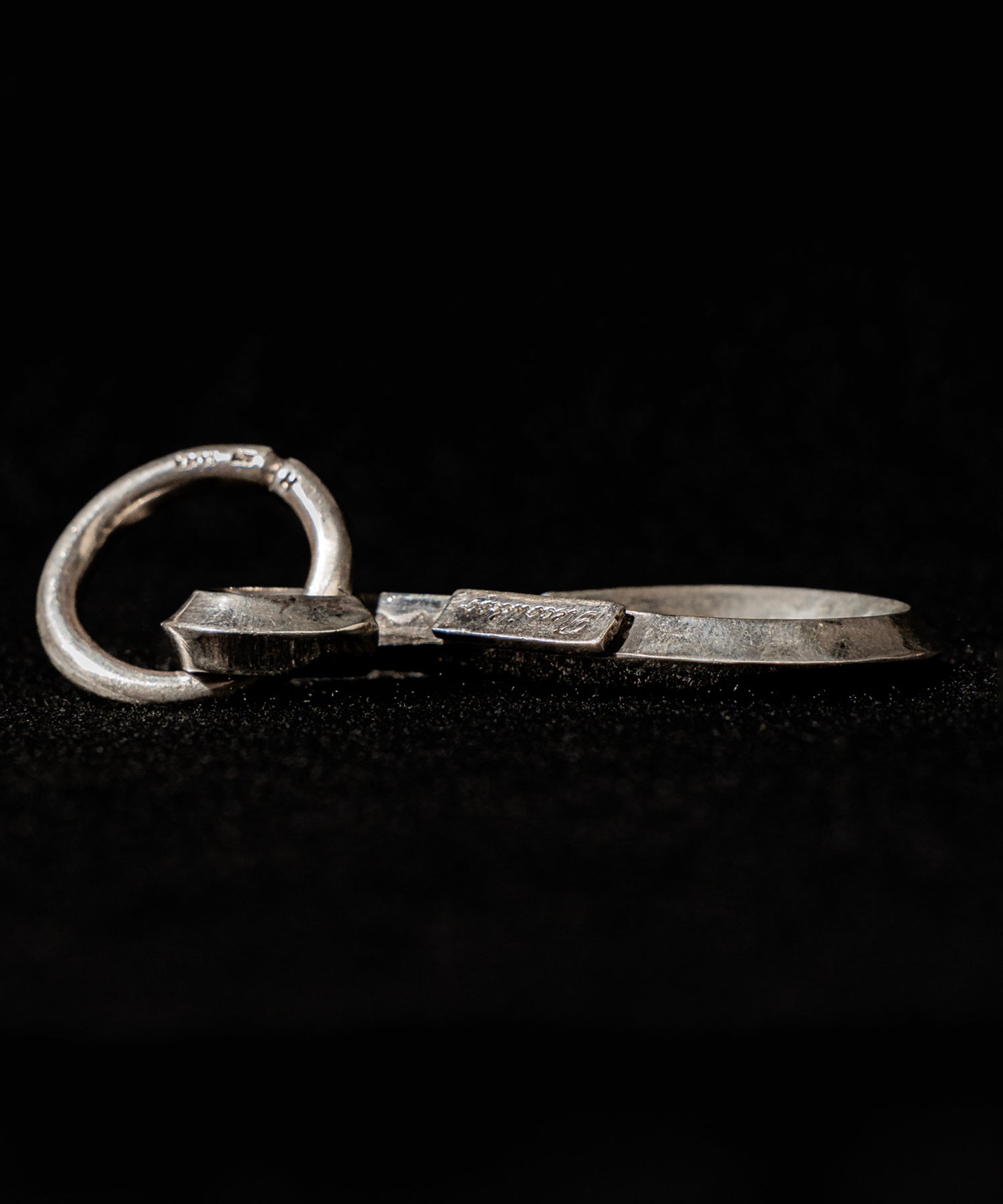 "Recoil"&co. (リコイルアンドコー)Belt loop Key Chain