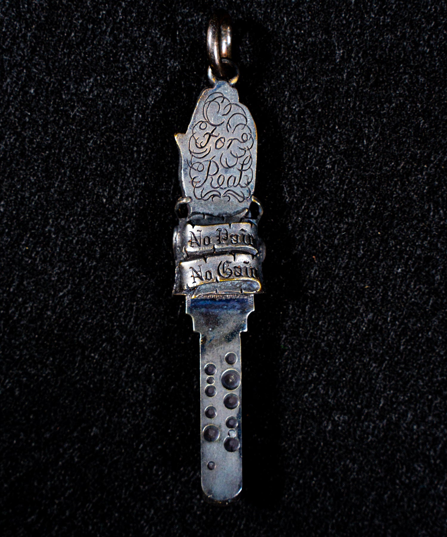 ROSH (ロッシュ)Praying Hands Custom Key