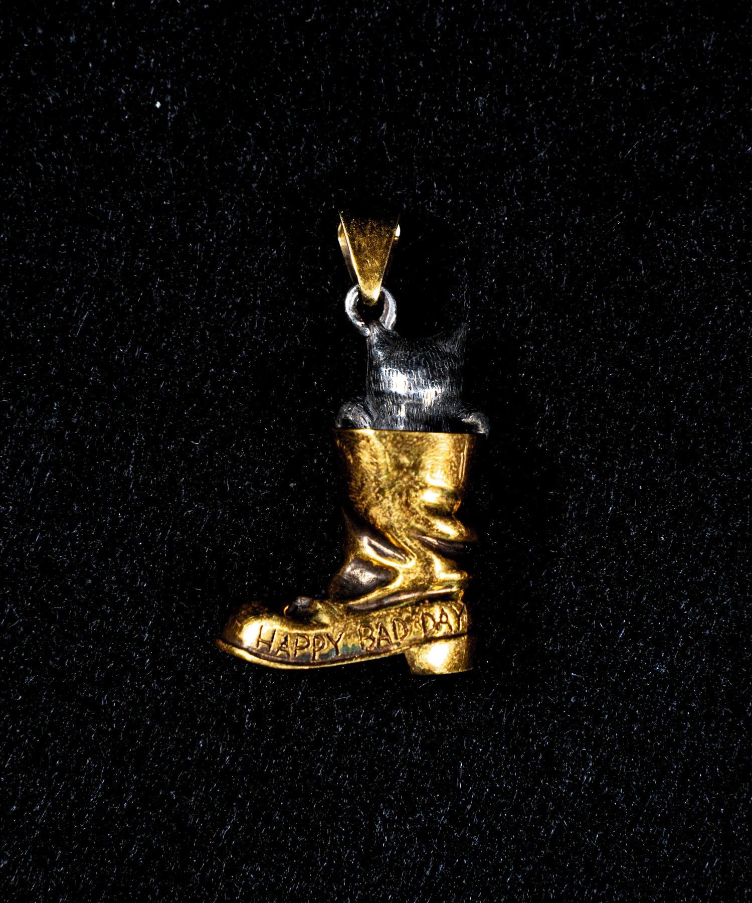 【受注生産】ROSH (ロッシュ)Cat In Boots Pendant top
