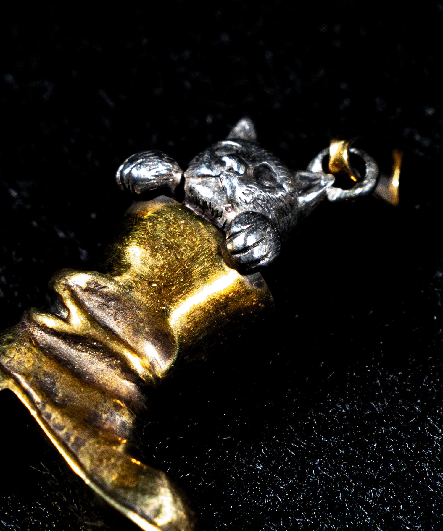 【受注生産】ROSH (ロッシュ)Cat In Boots Pendant top