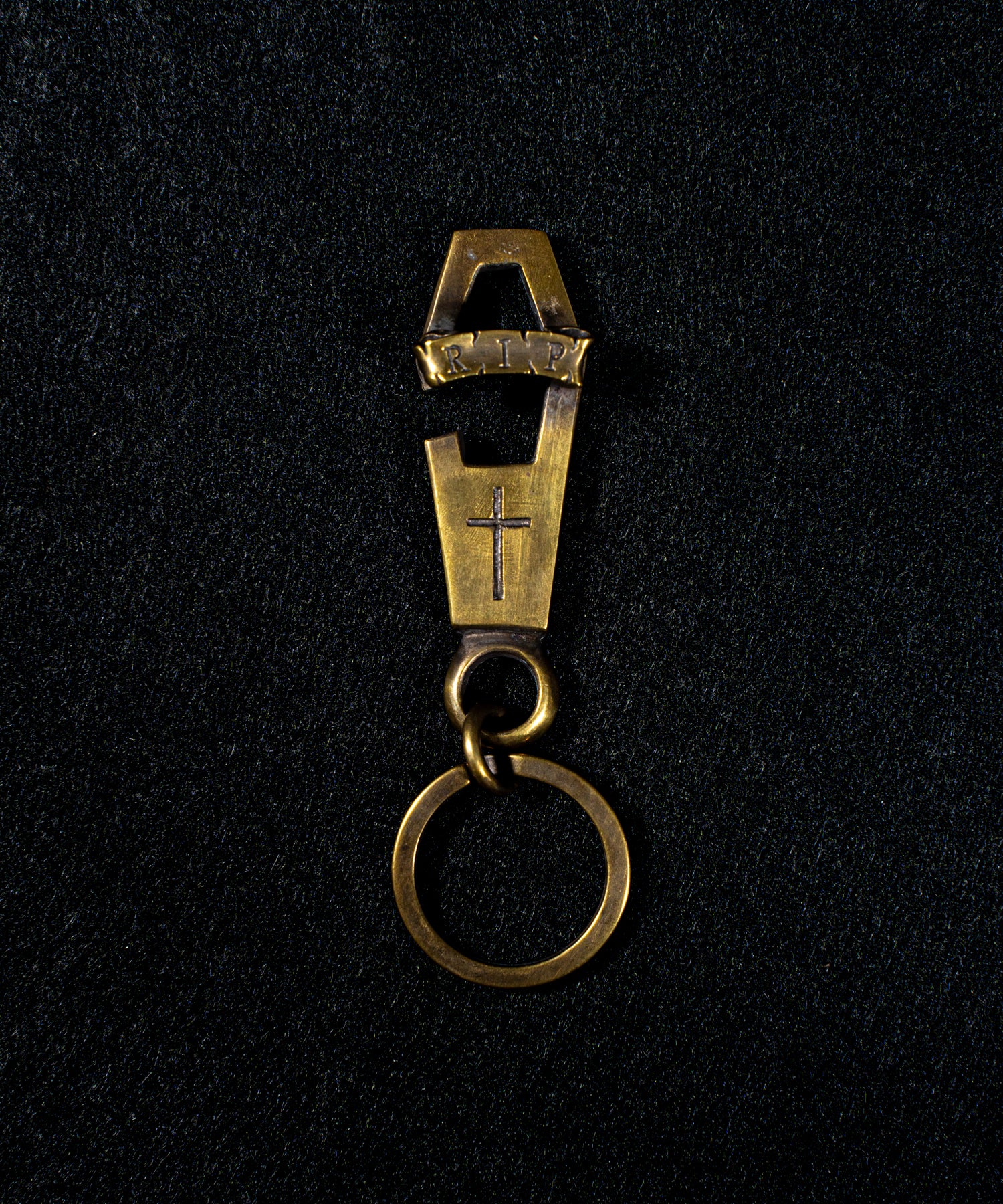 ROSH (ロッシュ)Coffin keychain
