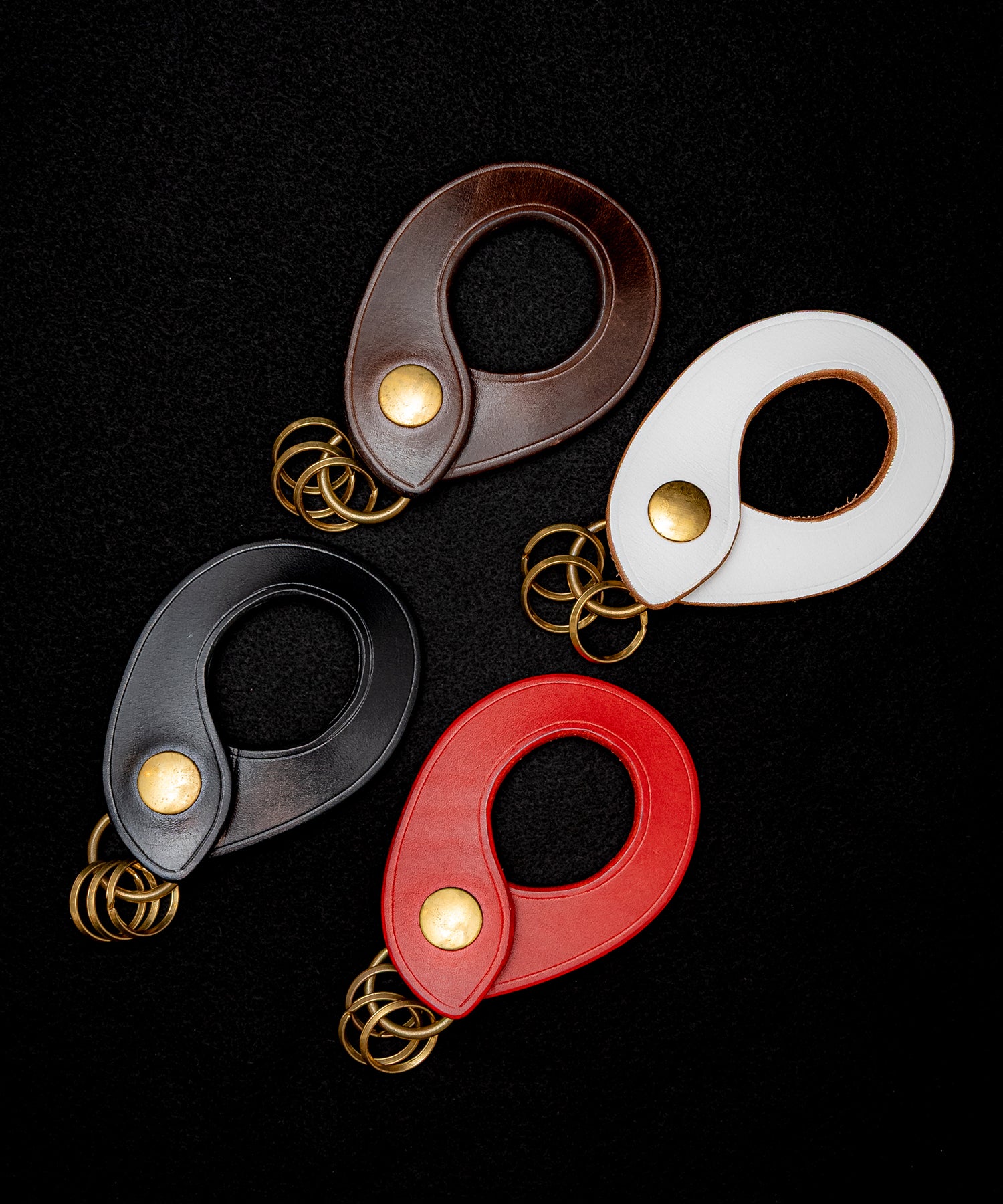 ZOOL LEATHER(ズールレザー)Oval Leathet Keyholder