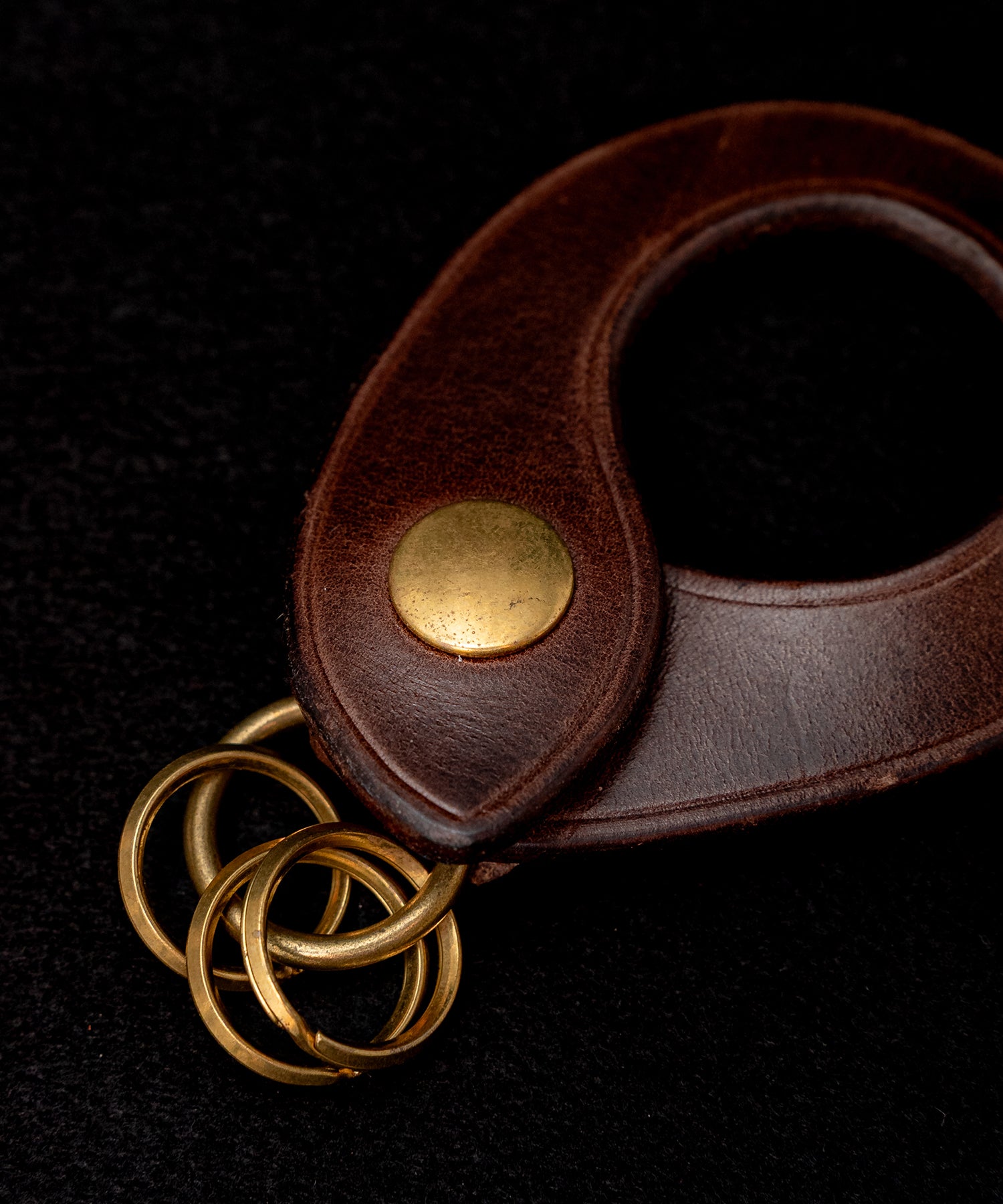 ZOOL LEATHER(ズールレザー)Oval Leathet Keyholder