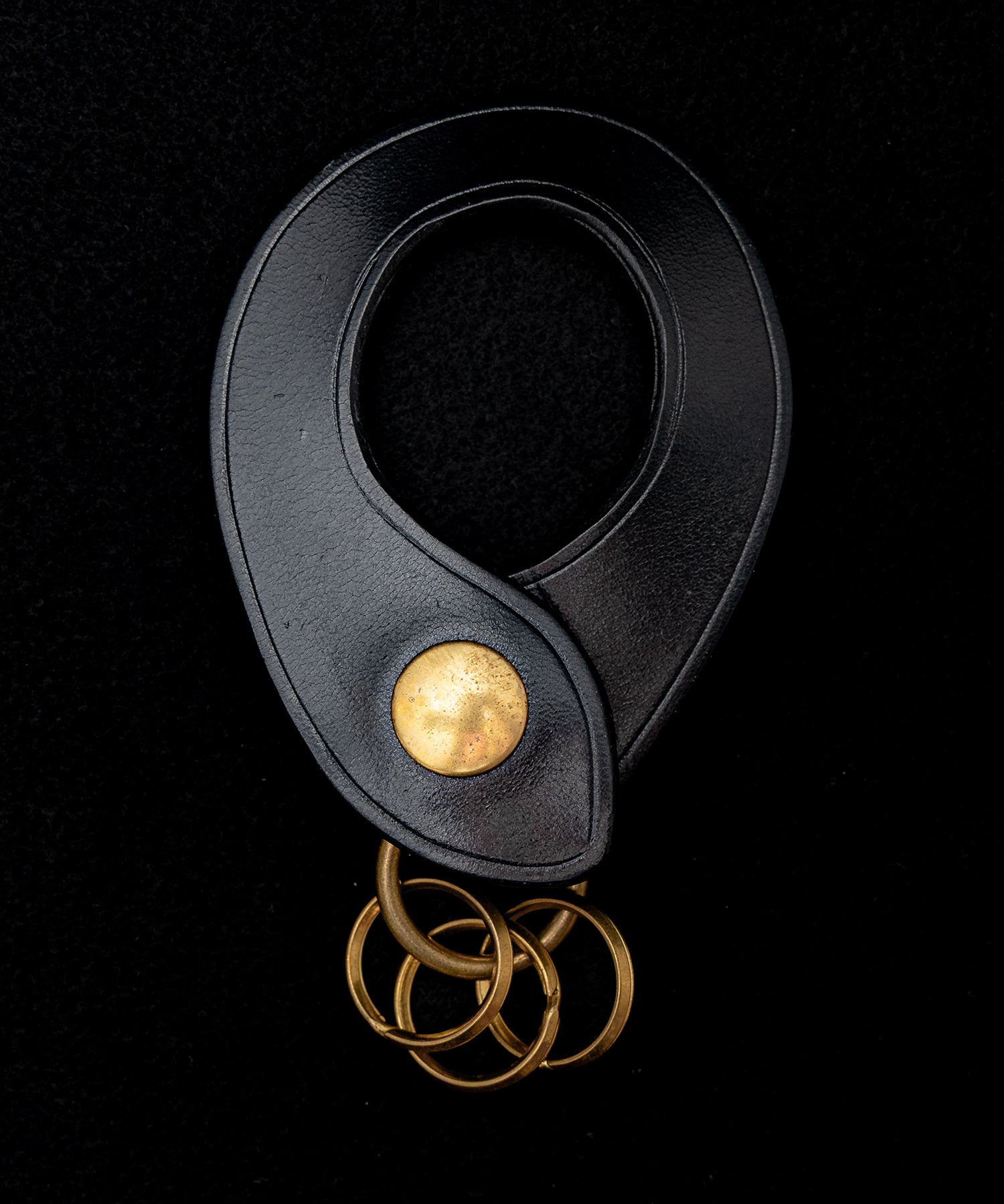 ZOOL LEATHER(ズールレザー)Oval Leathet Keyholder