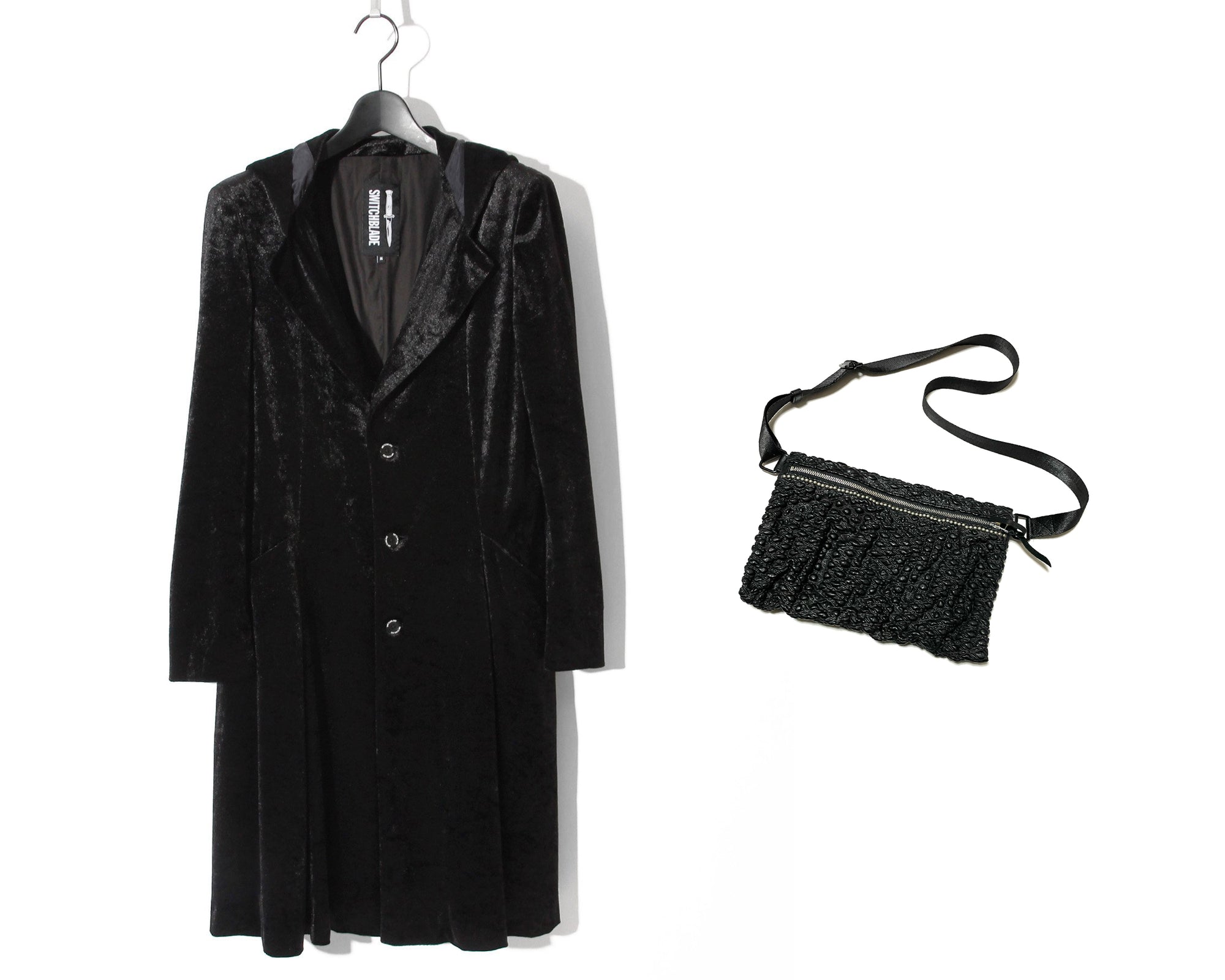 SWITCHBLADE & KMRii入荷！